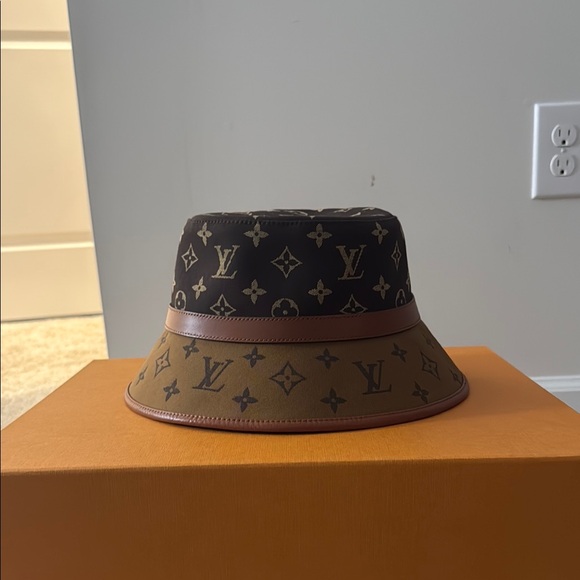 Louis Vuitton Monogram Bucket Hat in Brown and Tan - Picture 3 of 4
